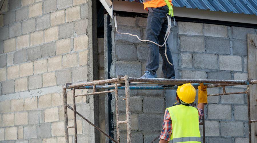 Professional residential roofers in Villisca, IA